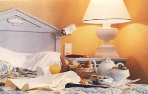 1835-White-Palm-Hotel