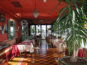 1835-White-Palm-Hotel