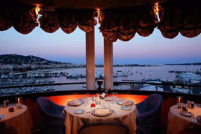 1835-White-Palm-Hotel