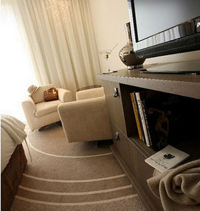 1835-White-Palm-Hotel