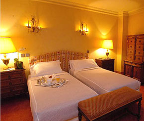Hotel De Vigny 4*