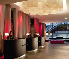 Renaissance Paris Arc De Triomphe 4*