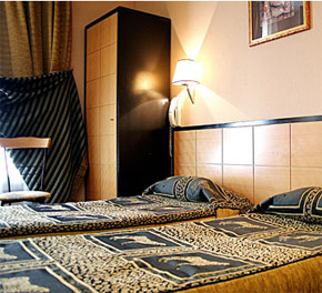 Pavillon Porte De  Versailles 3*