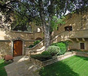 Chateau Le Vieux Castillon 4****