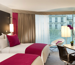 Renaissance Paris Arc De Triomphe 4*