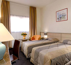 Hotel Holiday Inn Strasbourg City Centre 4*