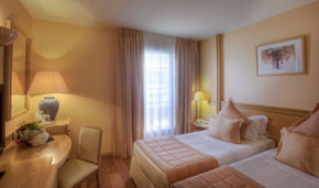 Le Croisette Beach Hotel