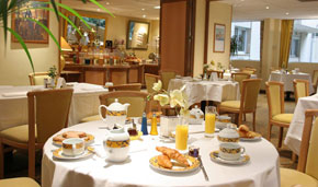 Le Croisette Beach Hotel